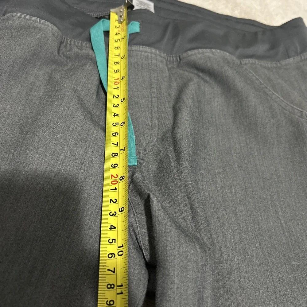 FIGS Technical Collection Scrub‎ Pants Men Size Large Graphite Gray Relaxed Fit